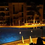 Beautiful Mar Con 4 Posti Letto E 3 Piscine Daire Palm-mar