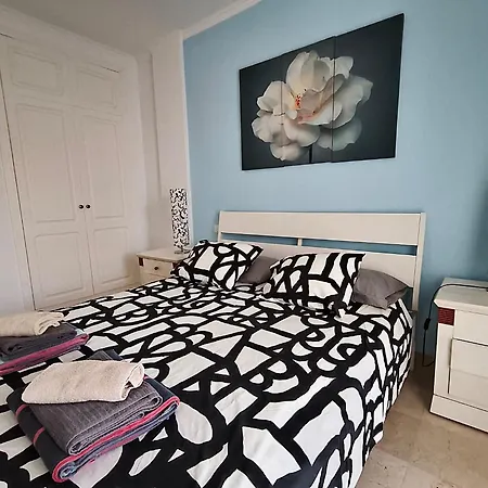 Beautiful Mar Con 4 Posti Letto E 3 Piscine Apartament