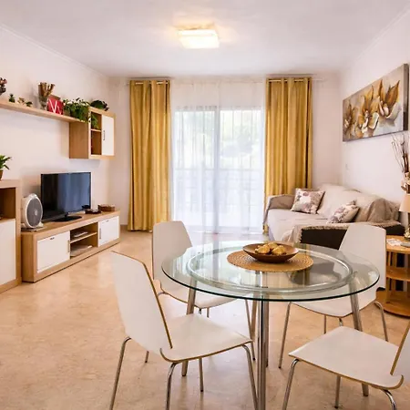 Tenerife South Apartment, 3 Pools, Sea View, Near Cristianos Apartamento *