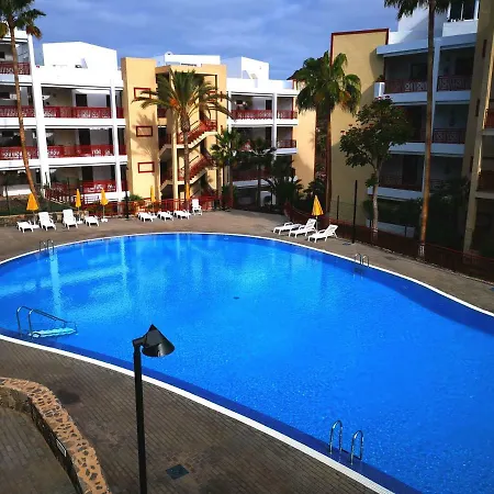 Tenerife South Apartment, 3 Pools, Sea View, Near Cristianos Apartman *